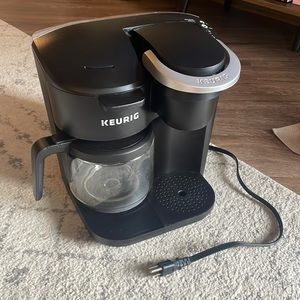 *SOLD* Keurig K-Duo Essentials Single Serve K-Cup Pod & Carafe Coffee Maker